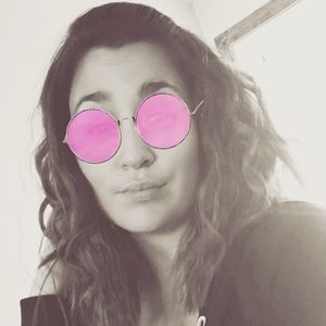 Meet your Posher, Shawna